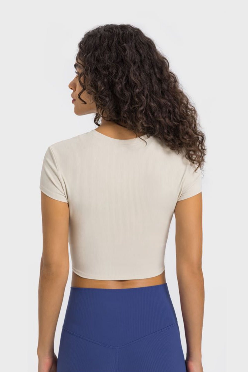 Millennia Round Neck Short Sleeve Cropped Sports T-Shirt Fitggins