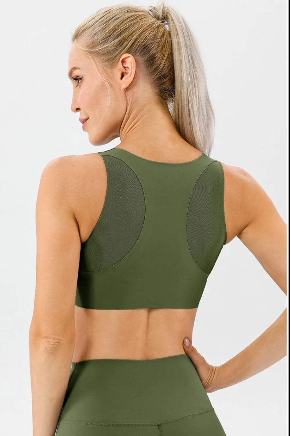 Round Neck Wide Strap Active Bra Fitggins