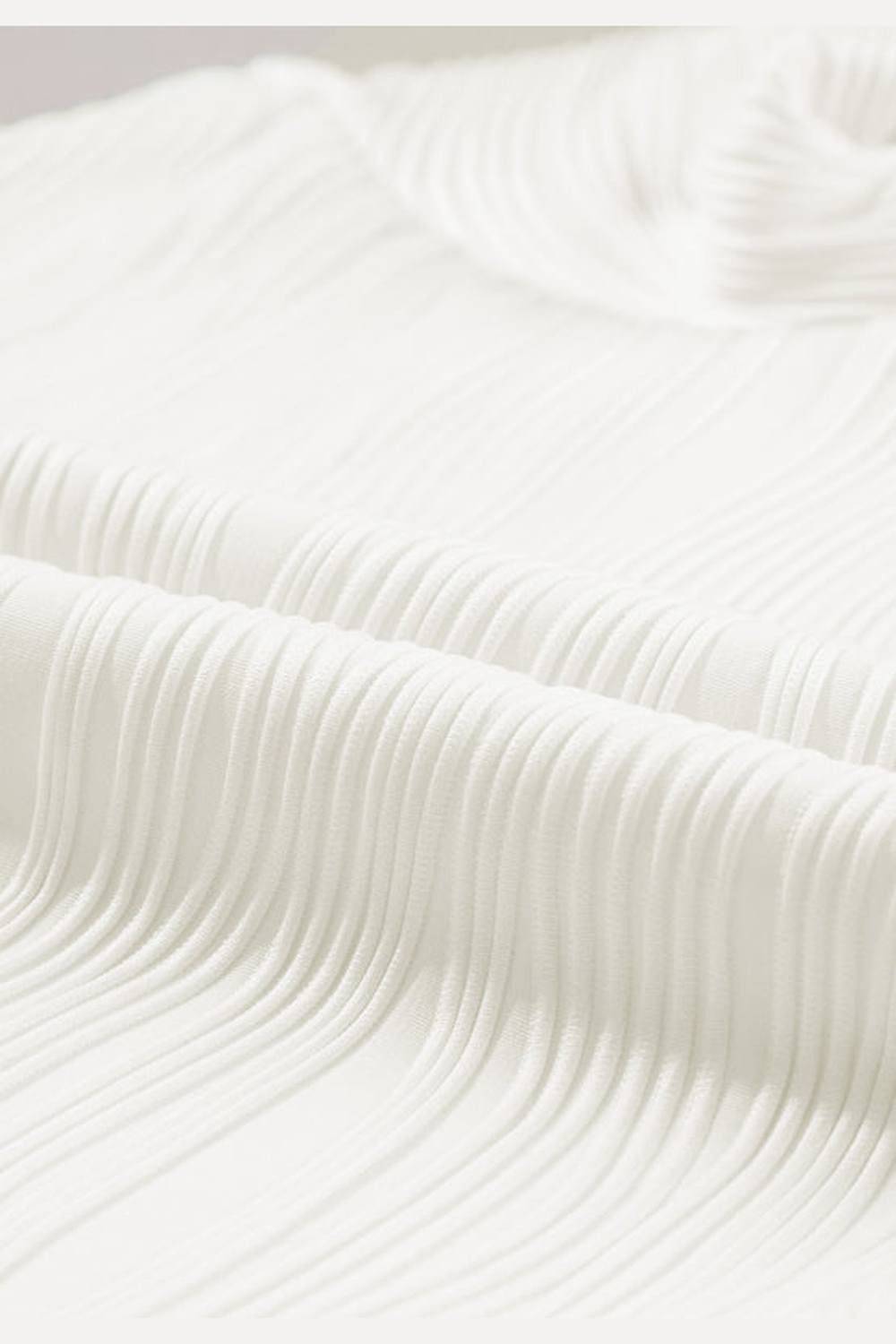 Chic Texture Round Neck Long Sleeve Sweatshirt Fitggins