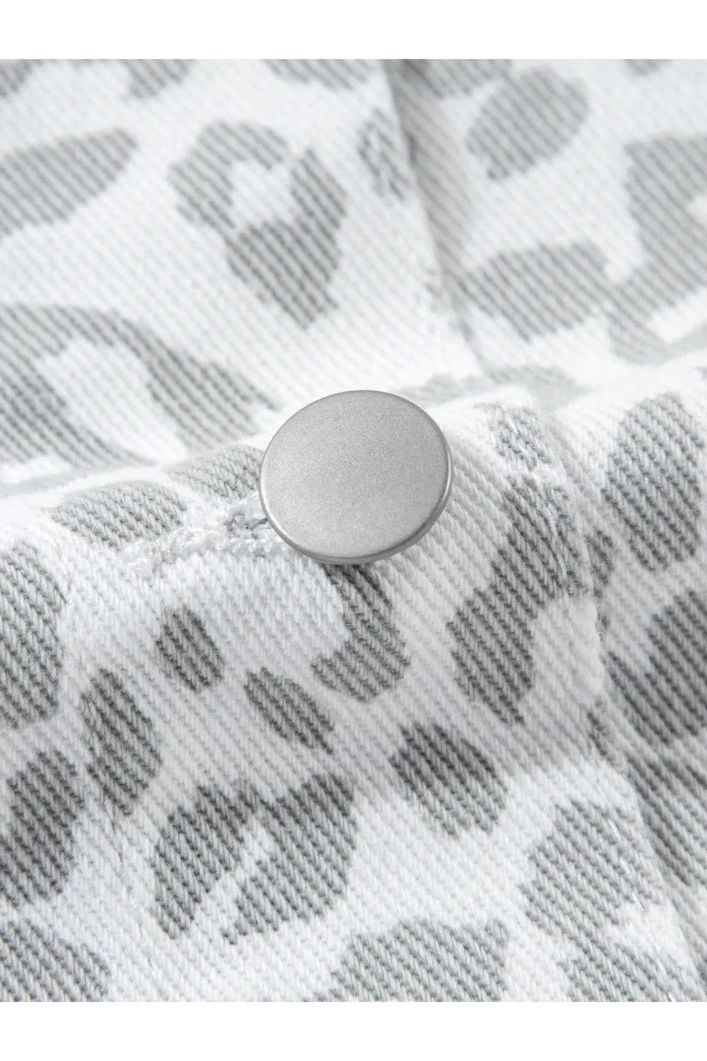 Leopard Print Button-Up Denim Jacket Fitggins