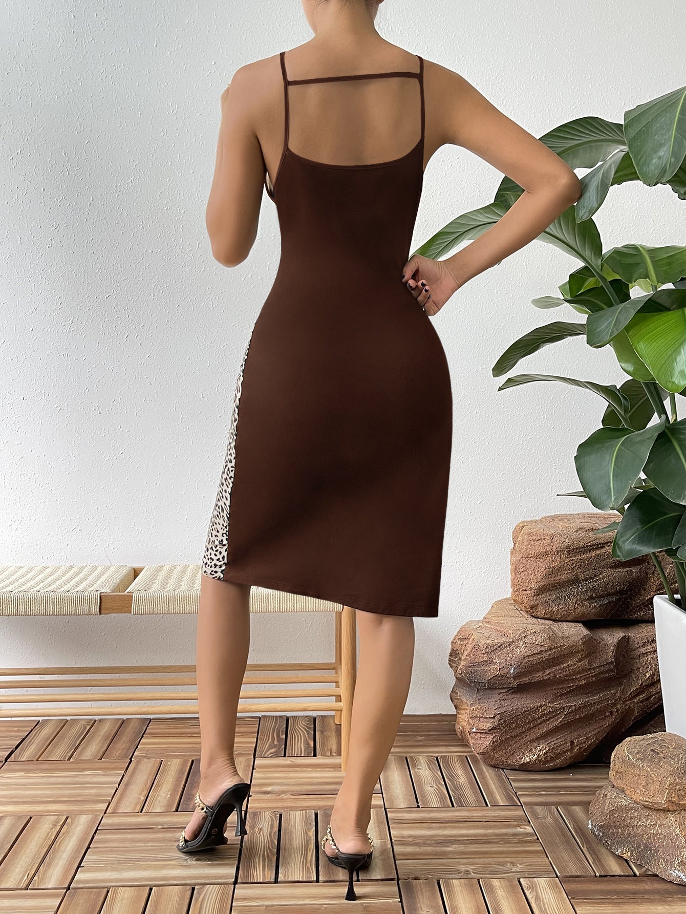 Ivy Lane Leopard Color Block Cutout Sleeveless Knee-Length Dress Fitggins
