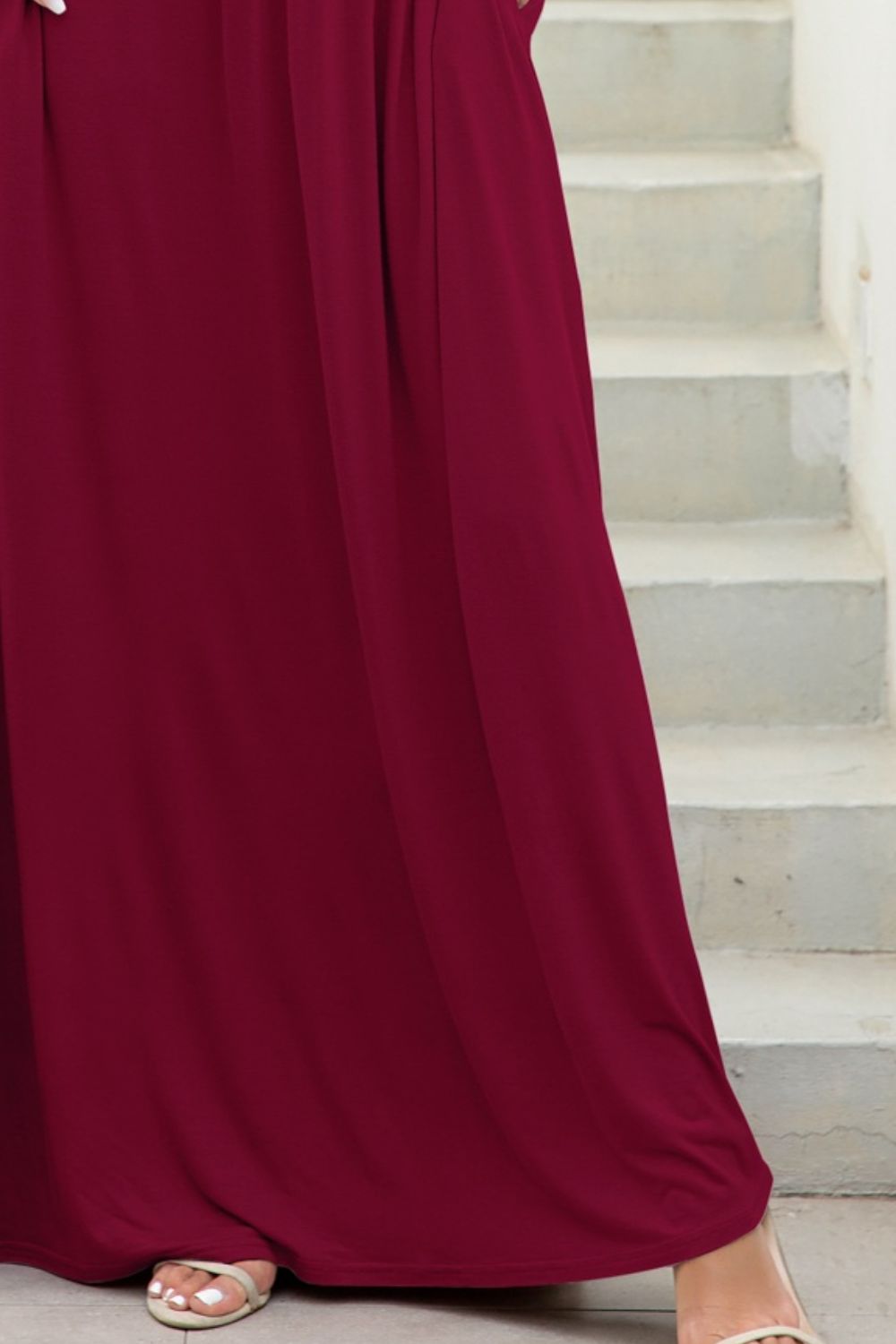 Round Neck Maxi Tee Dress with Pockets Fitggins