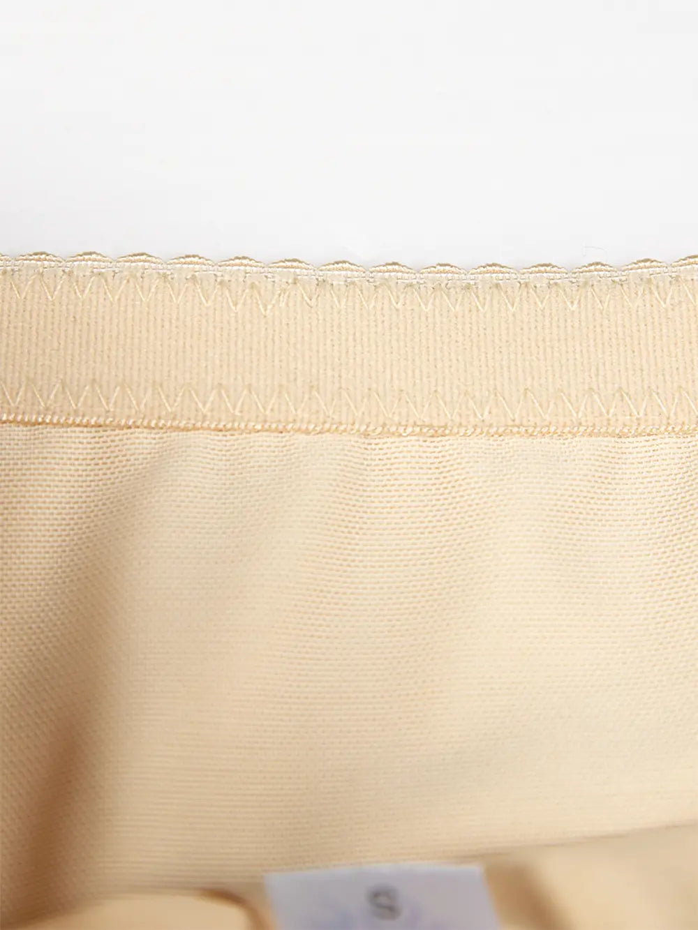 Full Size Lace Detail Shaping Shorts Fitggins
