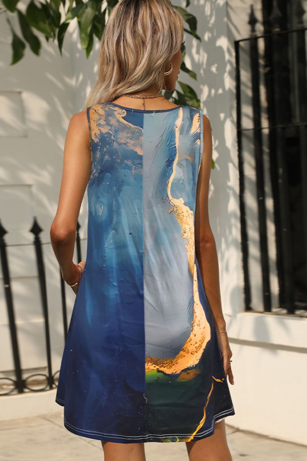 Abstract Print Round Neck Sleeveless Dress with Pockets - Casual & Maxi Dresses - FITGGINS