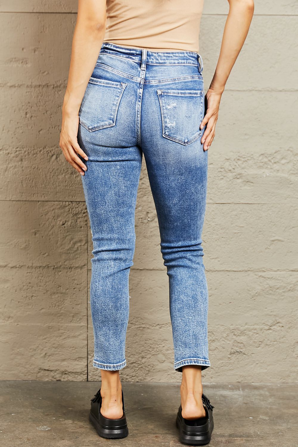 BAYEAS Mid Rise Distressed Skinny Jeans - Jeans - FITGGINS