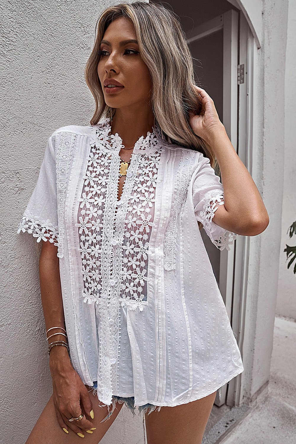 Buttoned Spliced Lace Blouse - Shirts - FITGGINS