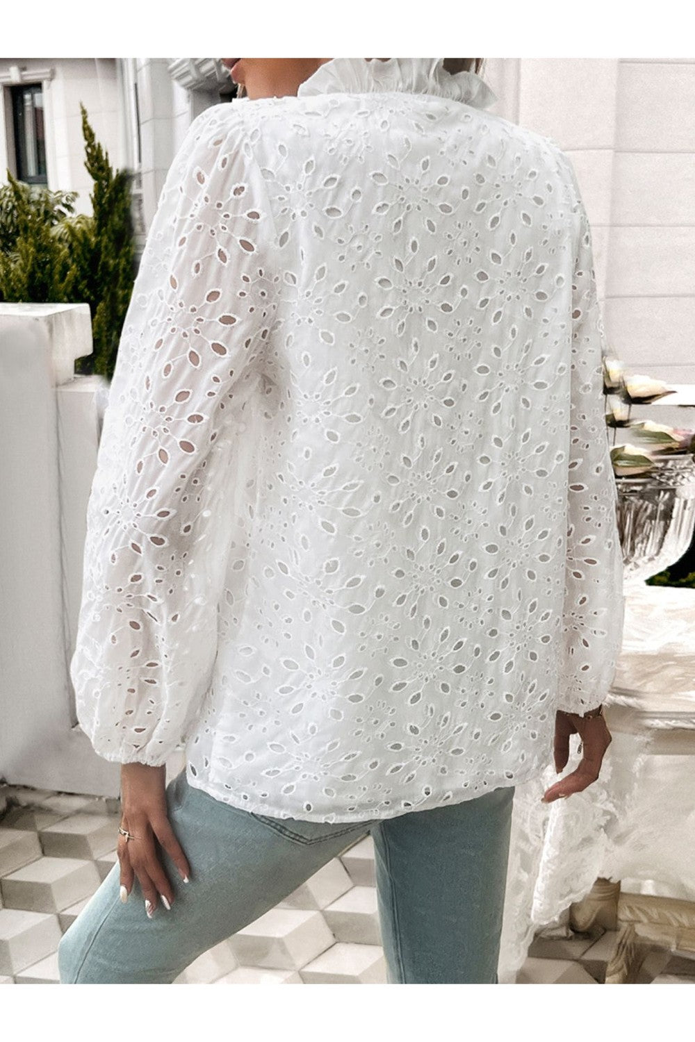 Devine Frill Long Sleeve Round Neck Shirt Fitggins