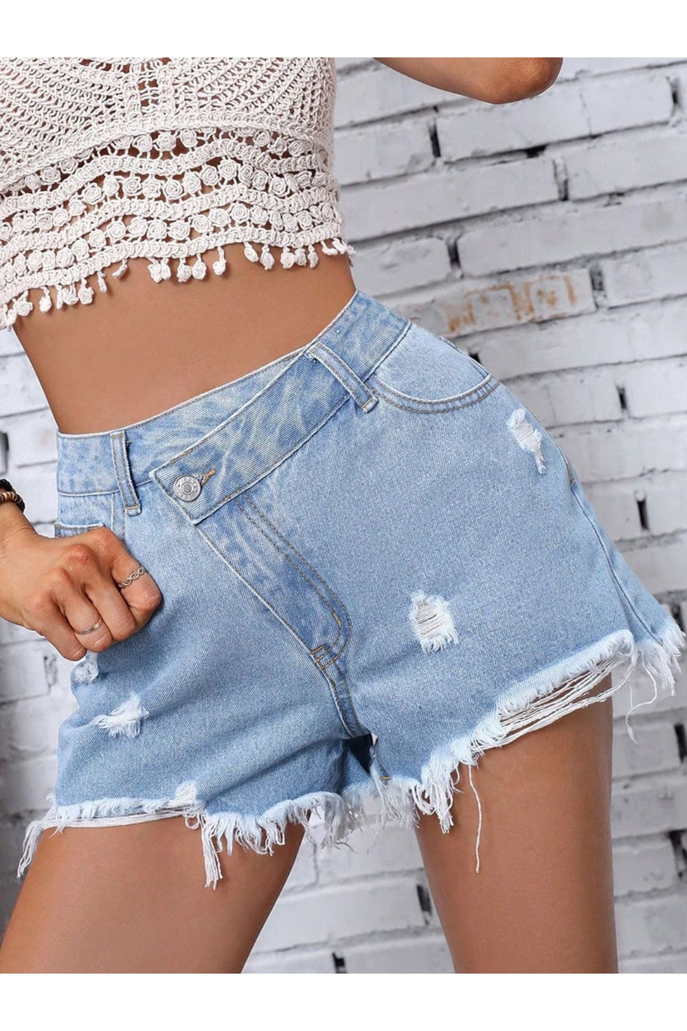 Distressed Raw Hem Denim Shorts - Denim Shorts - FITGGINS