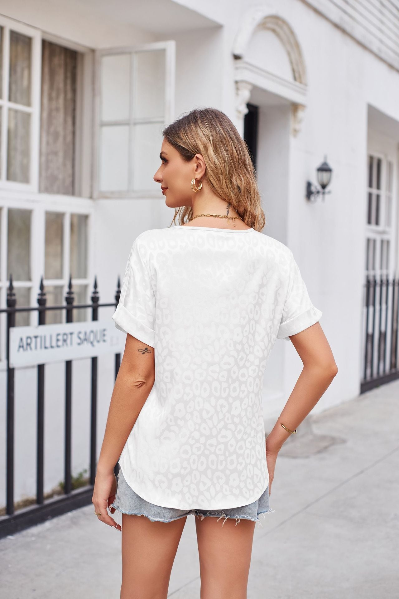 Leopard Print Curved Hem Satin Top Fitggins