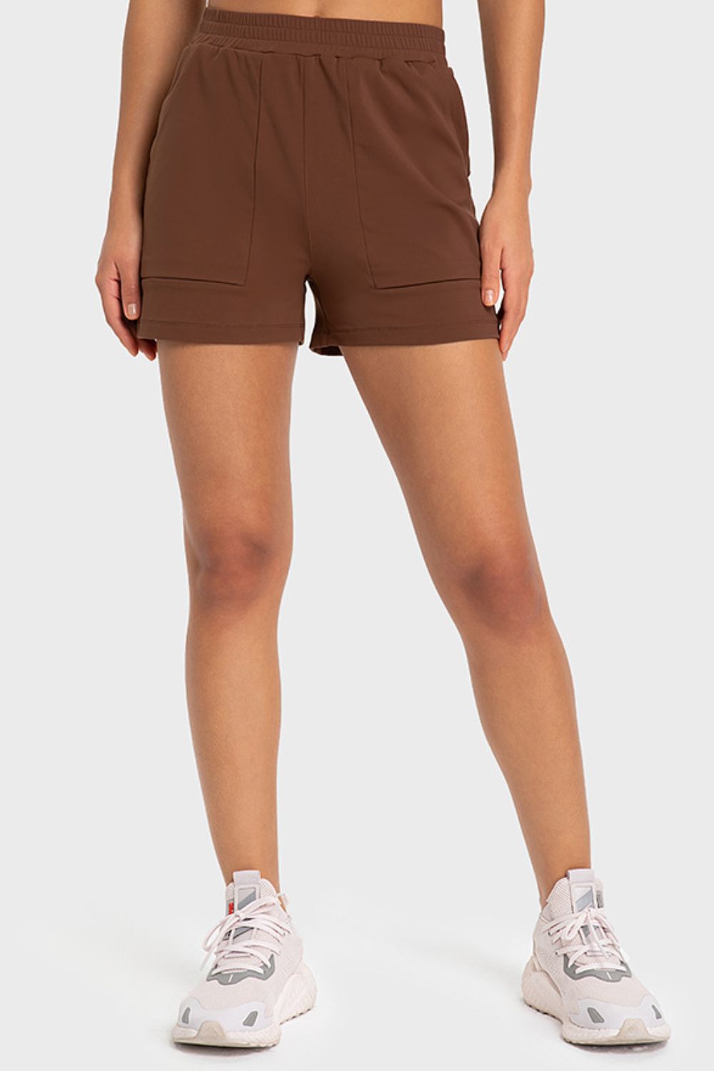 Elastic Waist Sports Shorts with Pockets - Short Leggings - FITGGINS