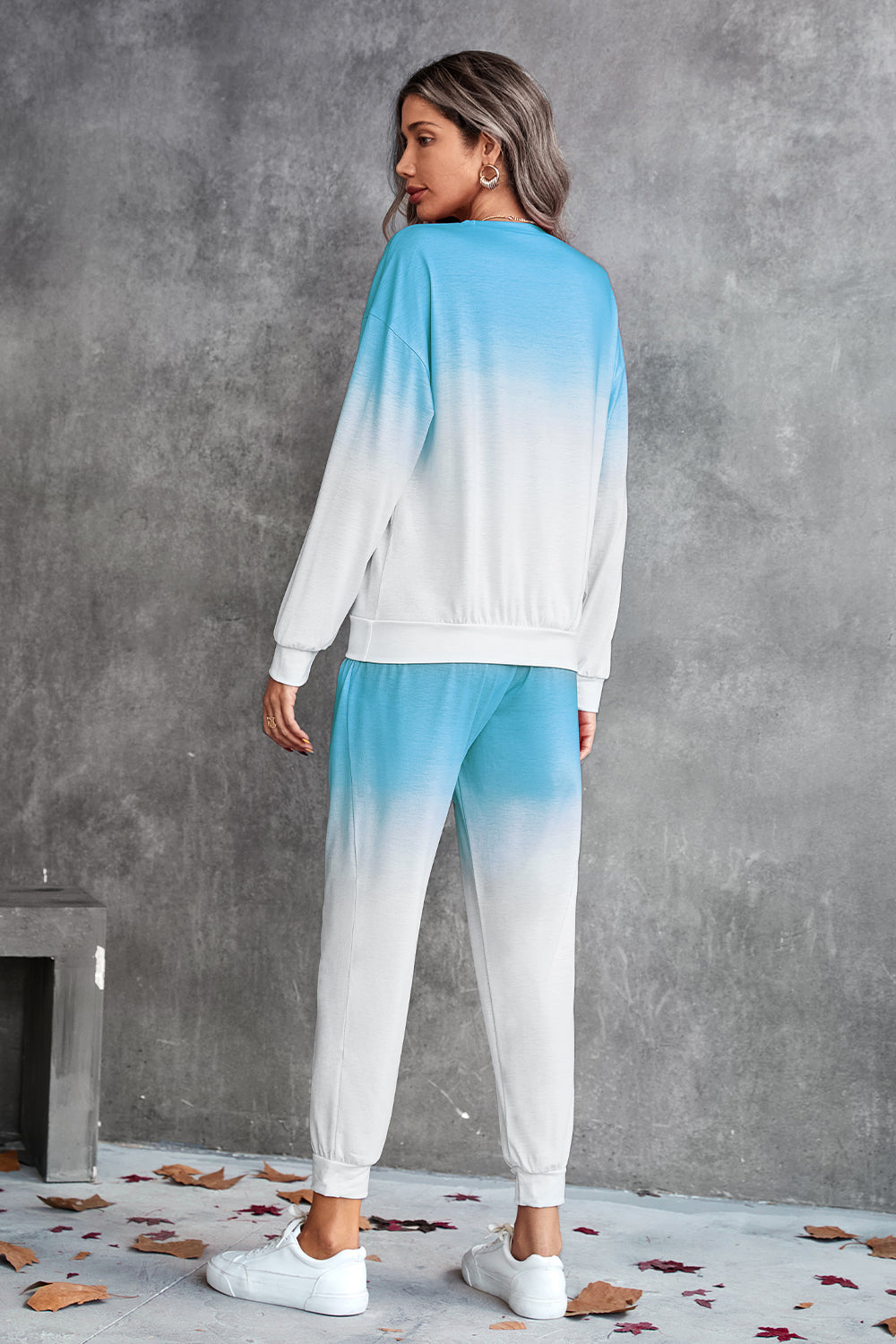 Gradient Round Neck Sweatshirt and Joggers Set - Active Set - FITGGINS