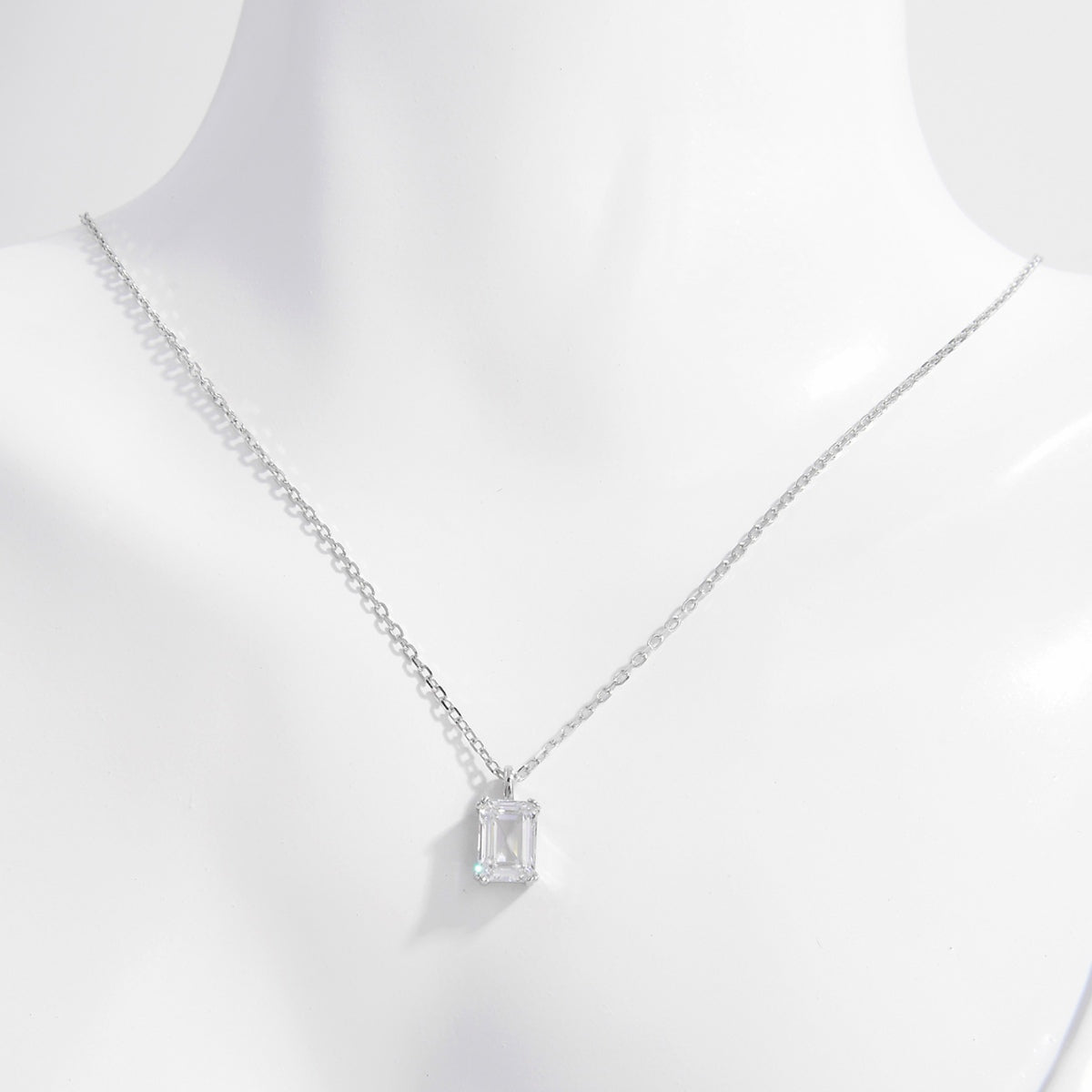 925 Sterling Silver Zircon Pendant Necklace - Necklaces - FITGGINS