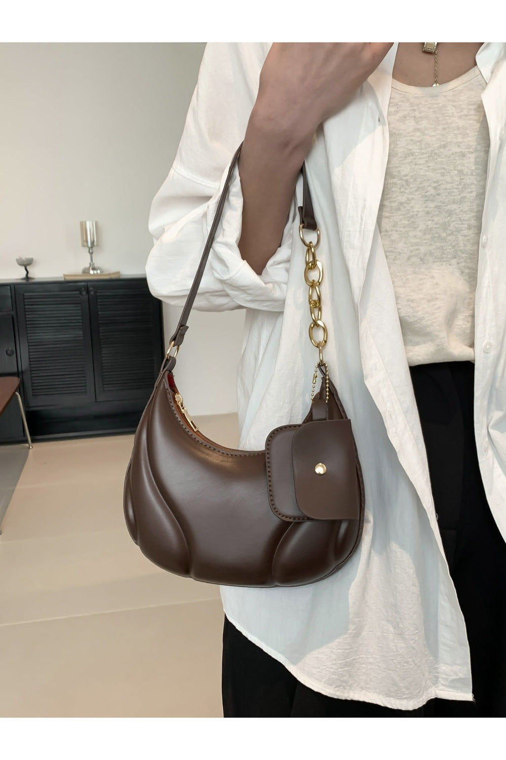 PU Leather Shoulder Bag with EarPods Bag - Handbag - FITGGINS