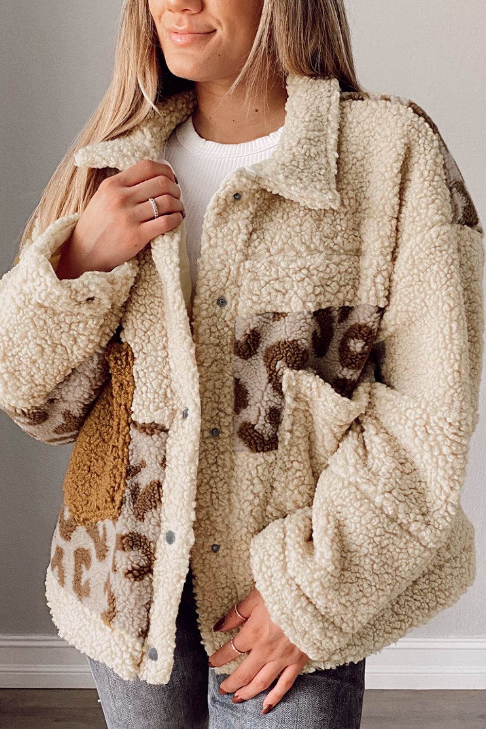 Pocketed Leopard Collared Neck Sherpa Jacket - Jackets - FITGGINS