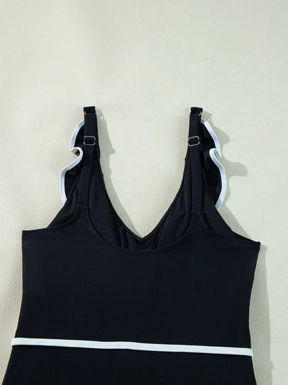 Ruffle Trim V-Neck One-Piece Swimsuit Fitggins