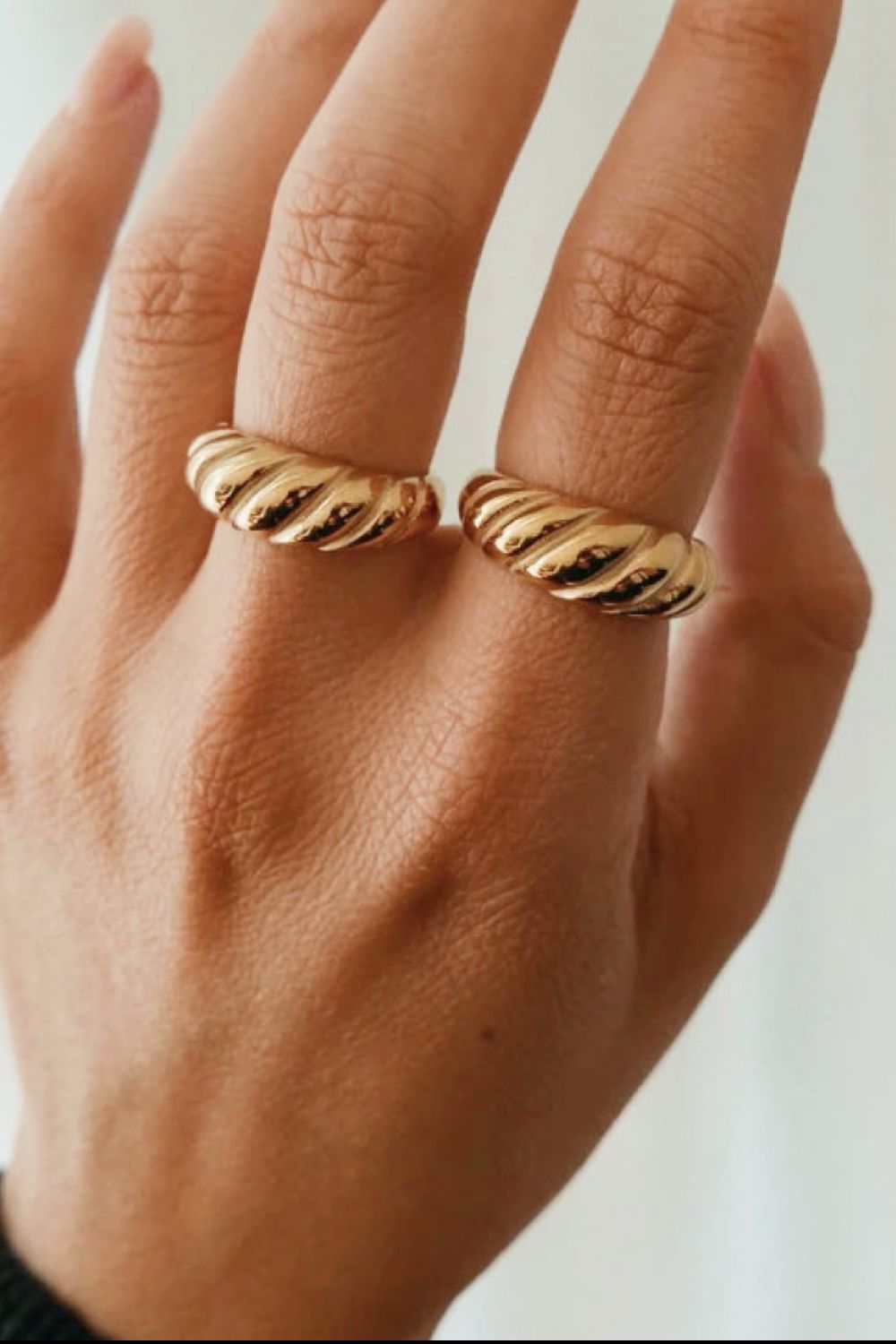 Gold Twisted Ring - Rings - FITGGINS