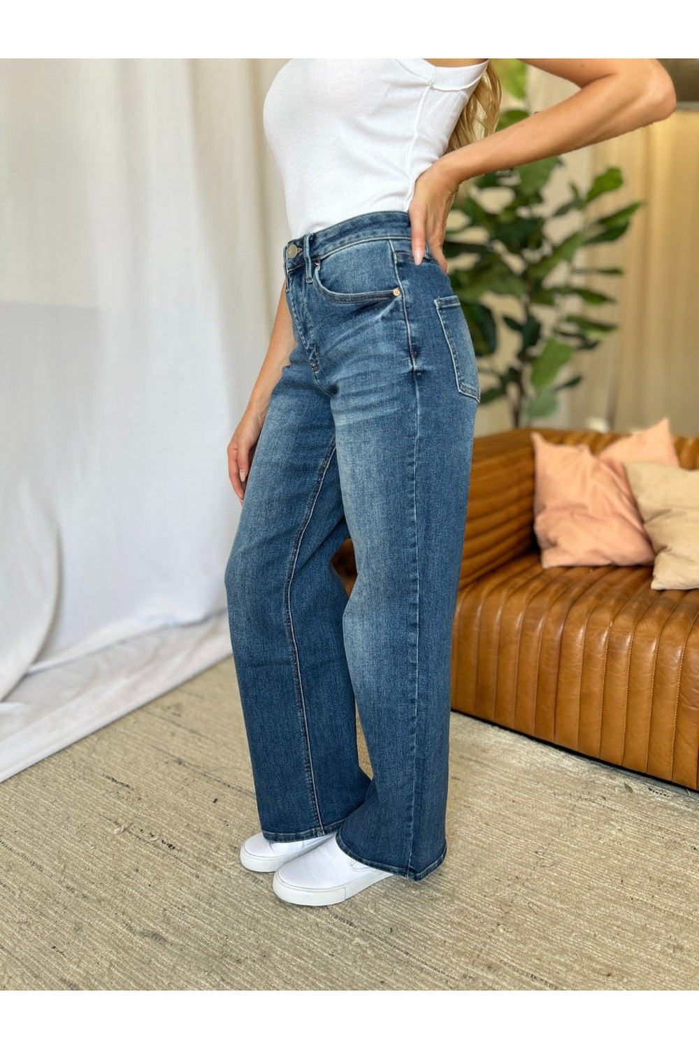 RFM Full Size High Rise Tummy Control Wide Leg Jeans - Jeans - FITGGINS