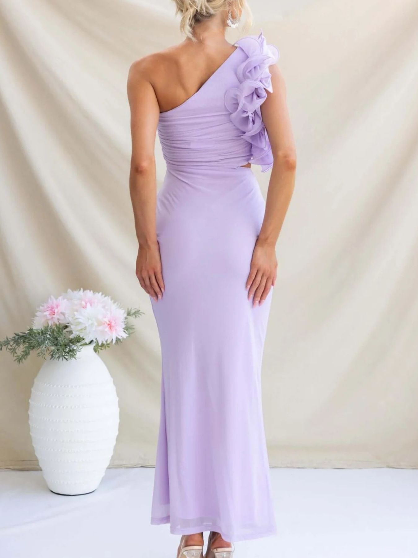 One-Shoulder Floral Trim Sleeveless Maxi Dress Fitggins