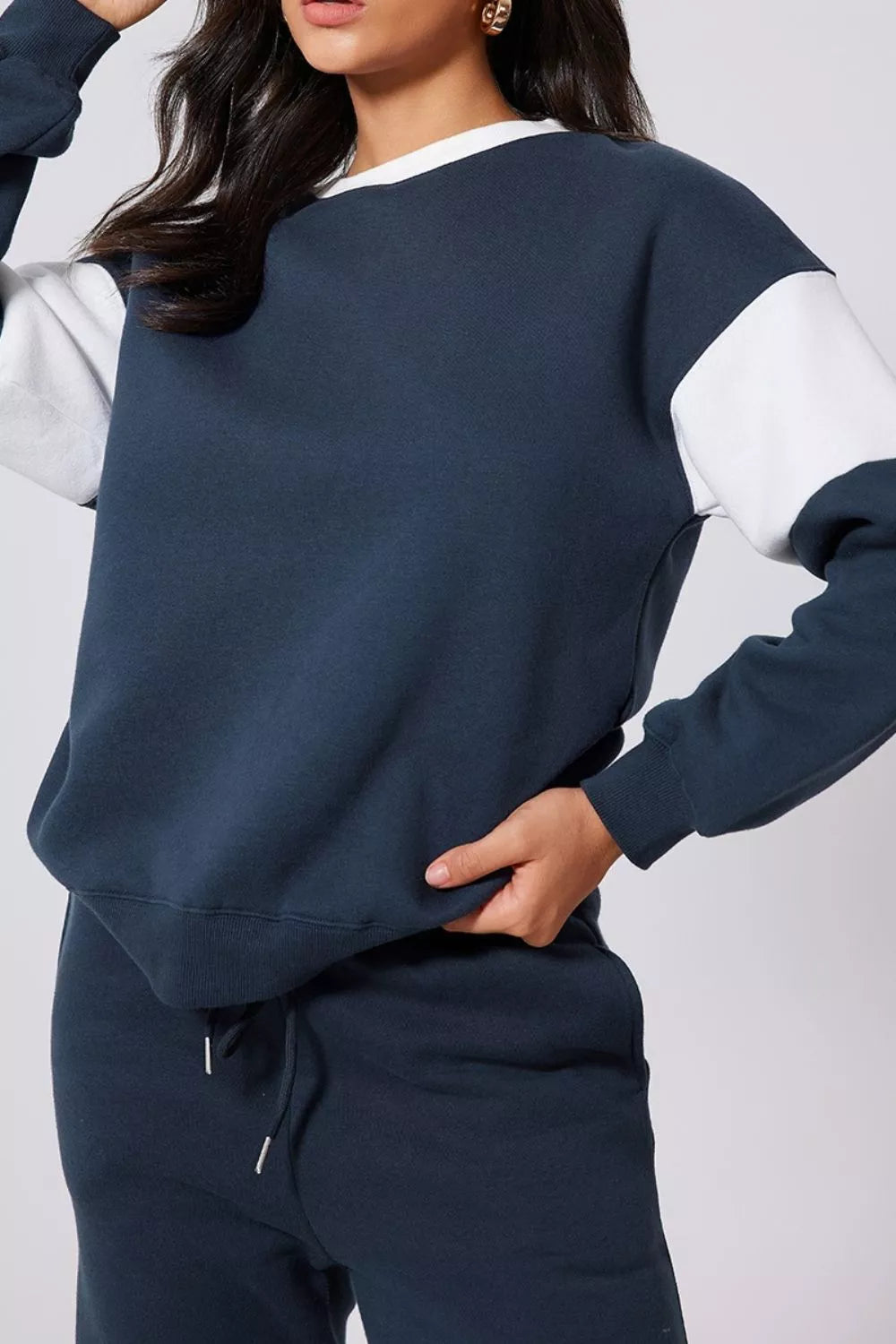 Drop Shoulder Loose Sweatshirt and Joggers Active Set Fitggins
