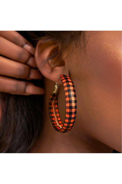 Plaid PU Leather Hoop Earrings - Earrings - FITGGINS