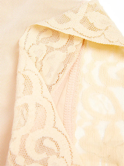 Full Size Lace Detail Hook-and-Eye Shaping Shorts Fitggins