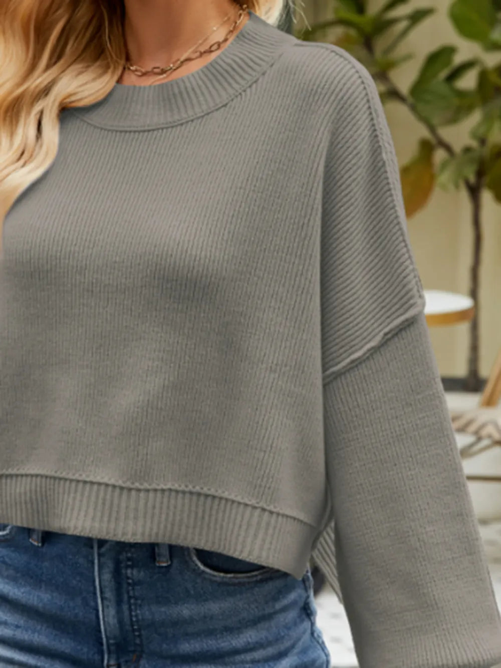 Round Neck Lantern Sleeve Sweater Fitggins