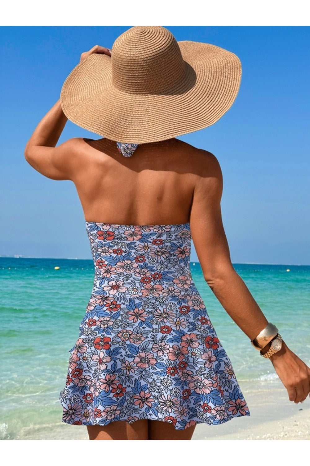 Cutout Halter Neck One-Piece Swimwear Fitggins