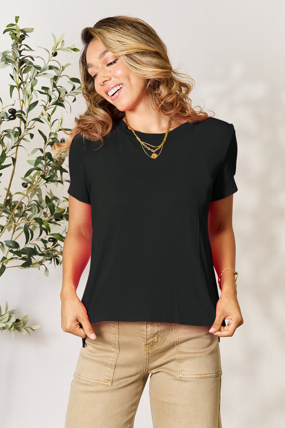 Basic Bae Full Size Round Neck Short Sleeve T-Shirt - T-Shirts - FITGGINS