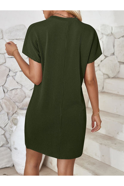 Round Neck Short Sleeve Mini Dress - Casual & Maxi Dresses - FITGGINS