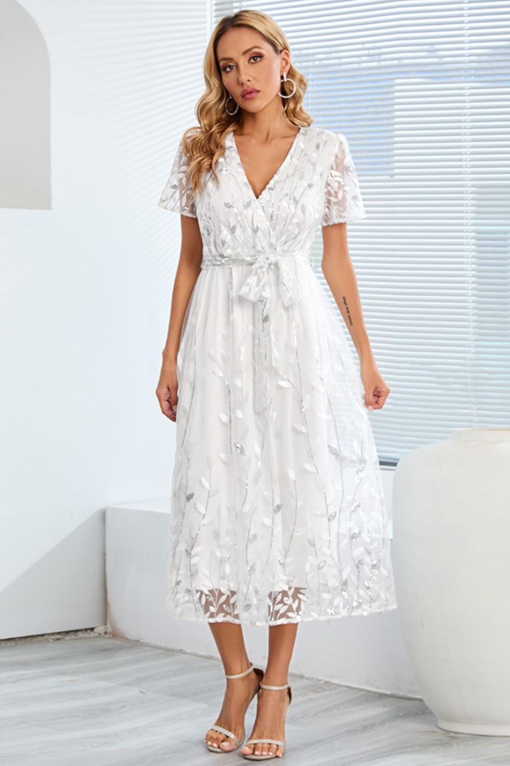 Sequin Leaf Embroidery Tie Front Short Sleeve Dress - Cocktail Dresses - FITGGINS