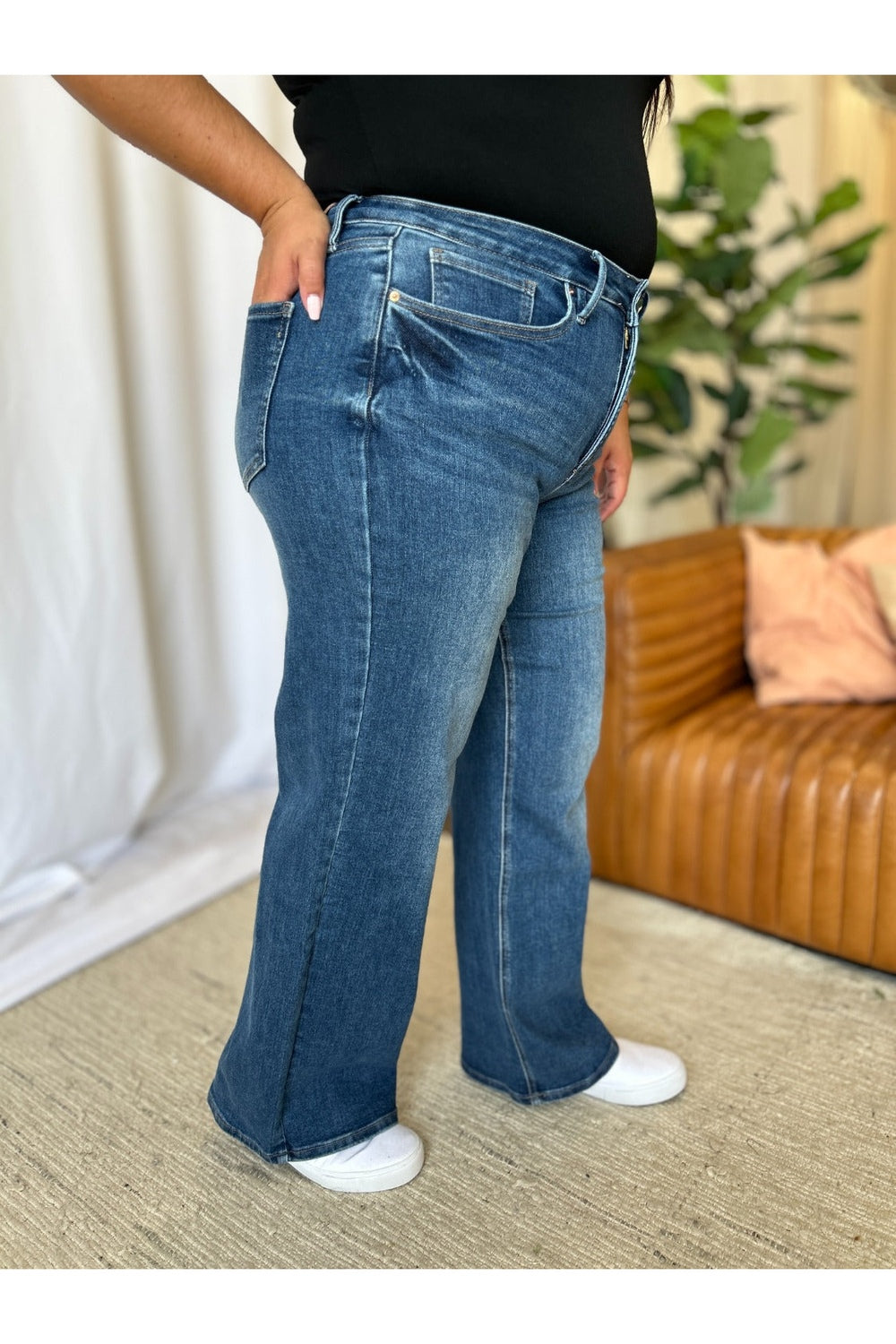 RFM Full Size High Rise Tummy Control Wide Leg Jeans - Jeans - FITGGINS