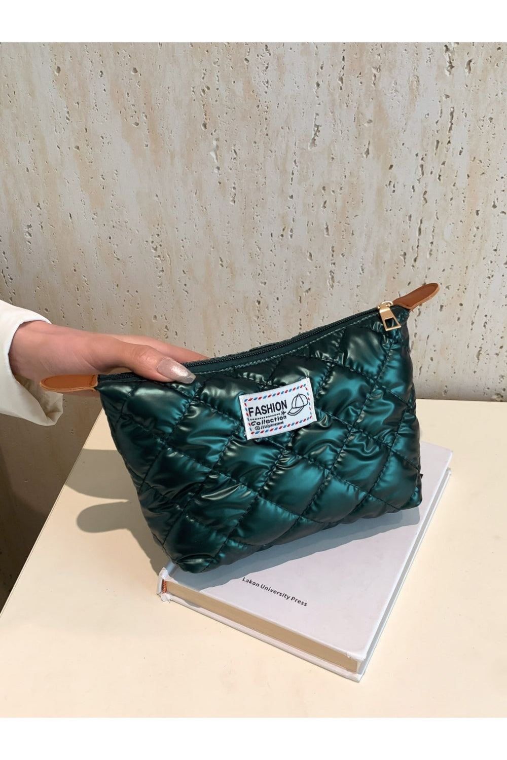 Solid Quilted Clutch with Zipper - Handbag - FITGGINS