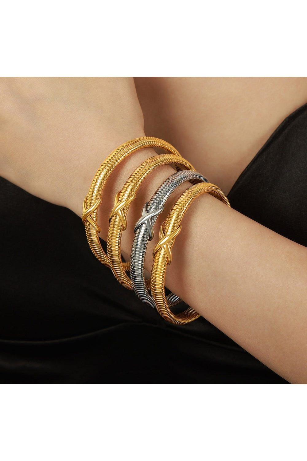 Titanium Steel Spring Shape Bracelet - Bracelets - FITGGINS