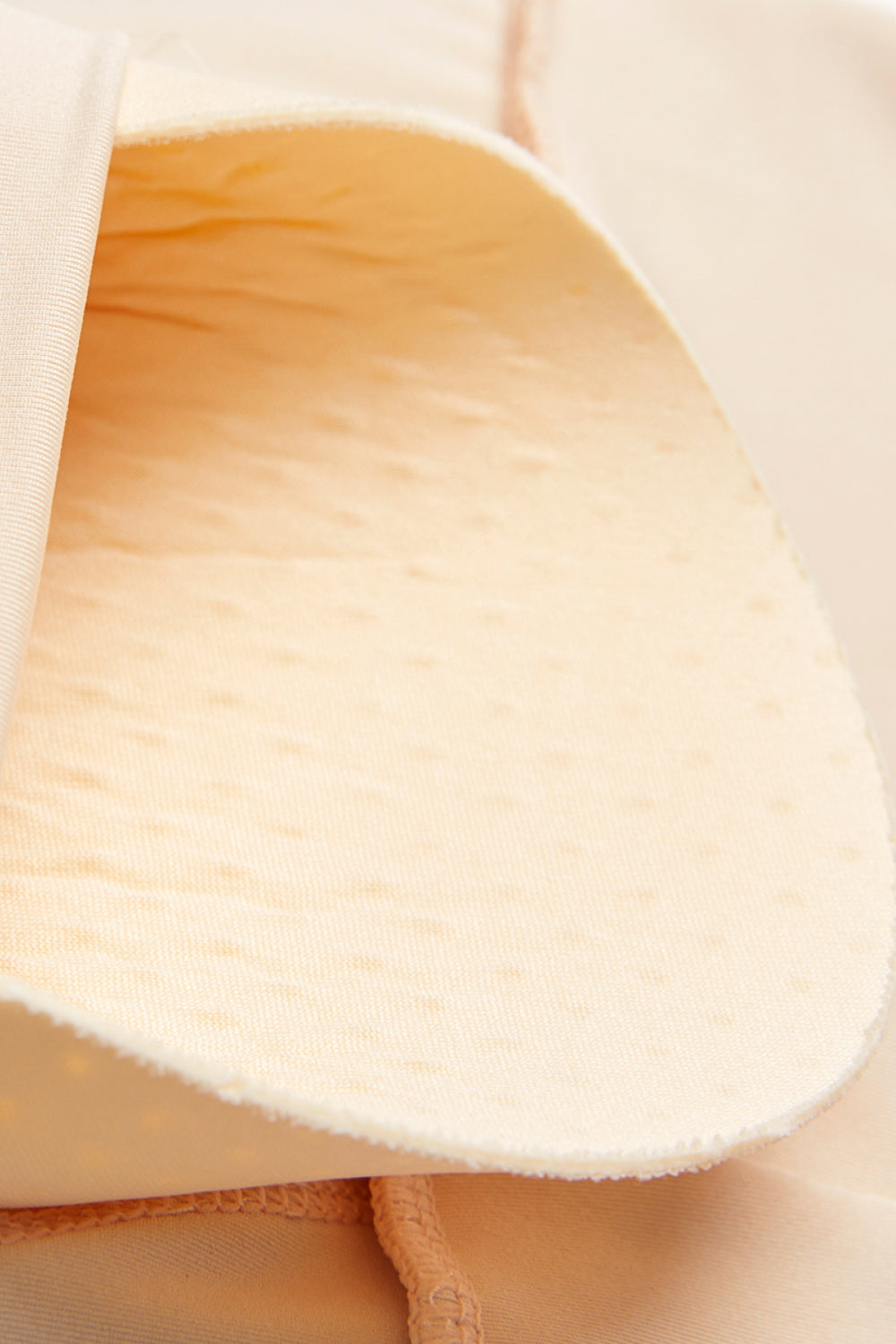 Full Size High-Waisted Pull-On Shaping Shorts Fitggins