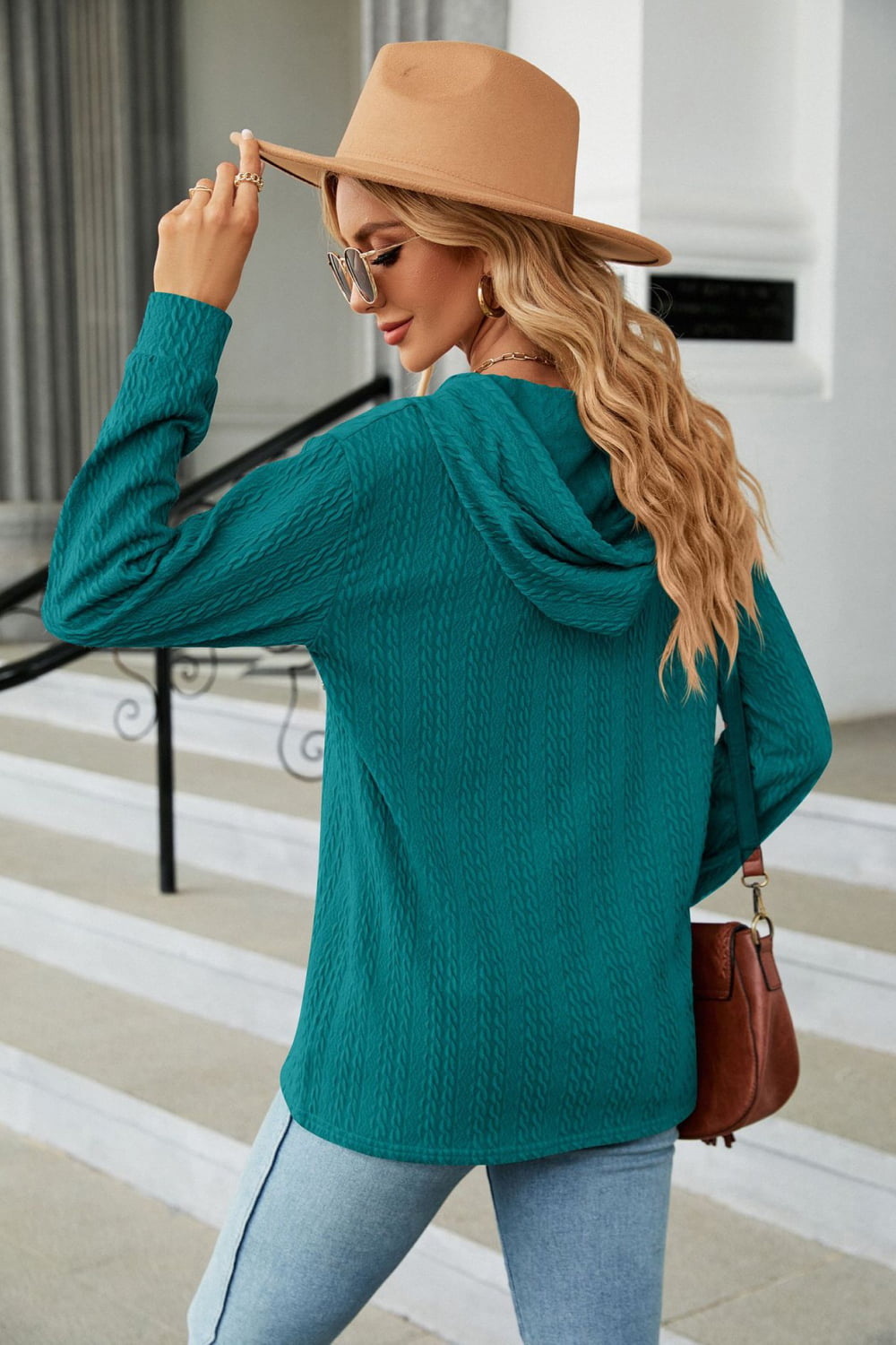 Cable-Knit Long Sleeve Hoodie Fitggins