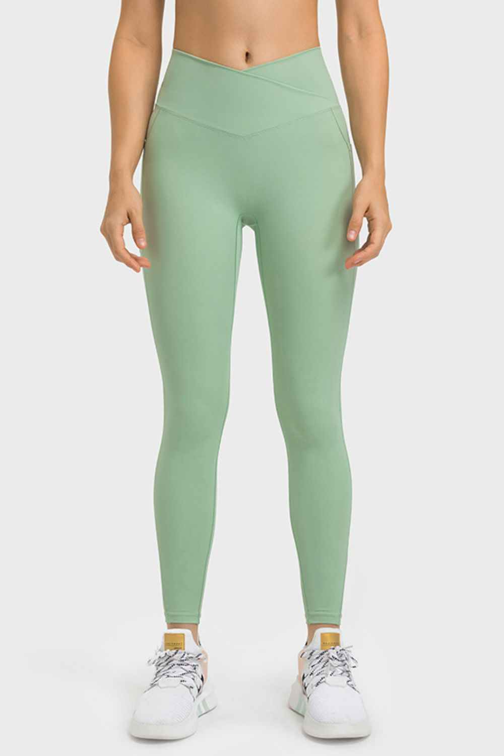 Millennia V-Waist Yoga Leggings with Pockets Gum Leaf Fitggins