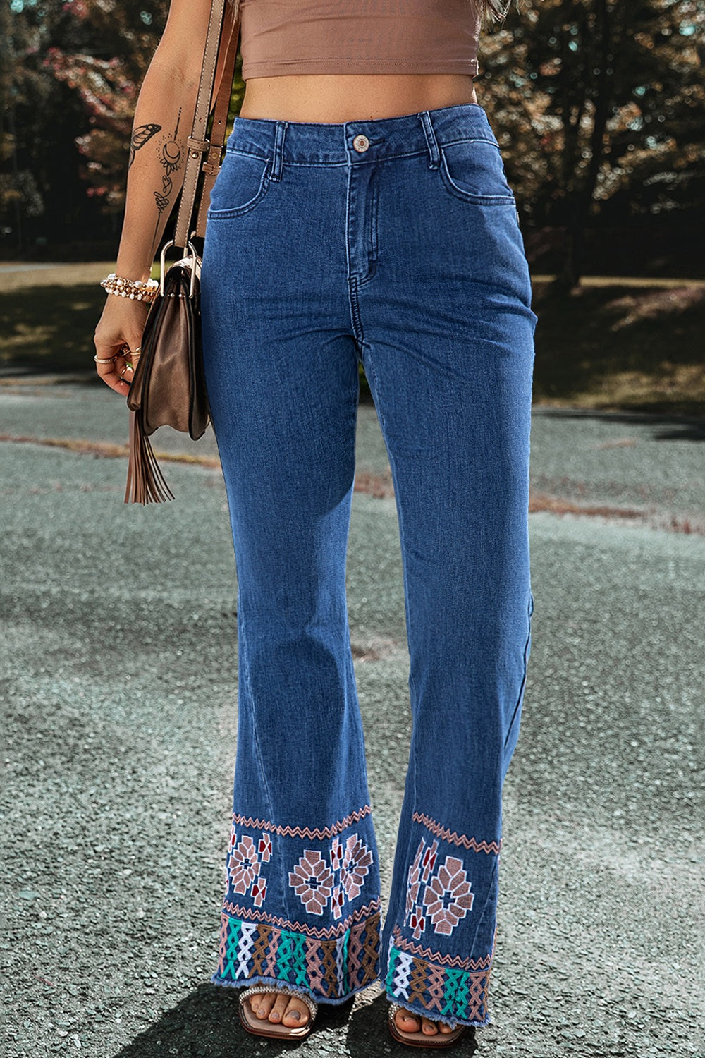 Embroidered Bootcut Jeans - Jeans - FITGGINS