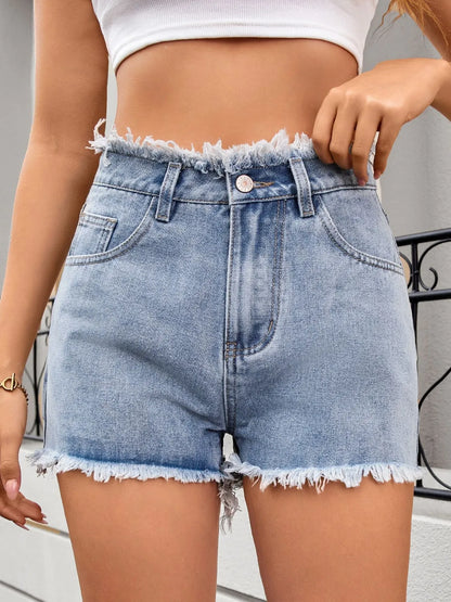 Washed Raw Hem Denim Shorts Fitggins