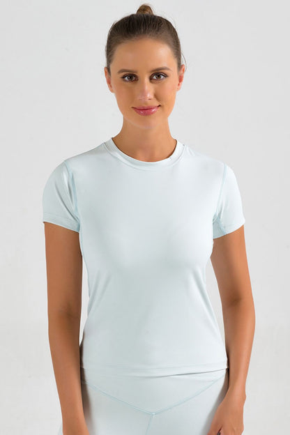 Round Neck Short Sleeve Sports T-Shirt - Crop Tops & Tank Tops - FITGGINS