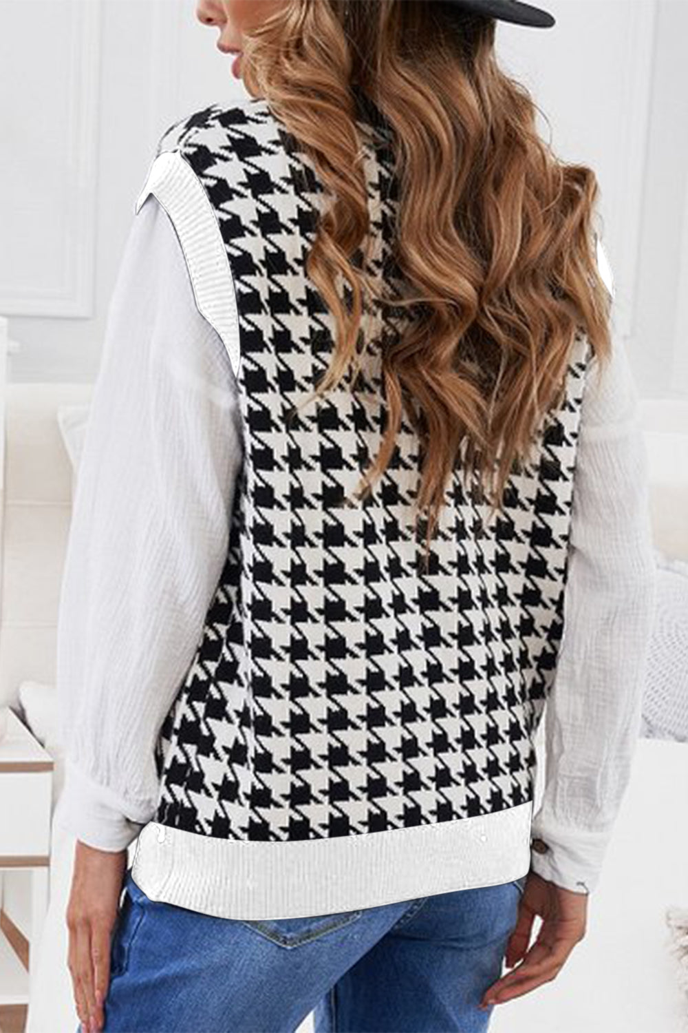 Houndstooth Button Front Sweater Vest - Pullover Sweaters - FITGGINS