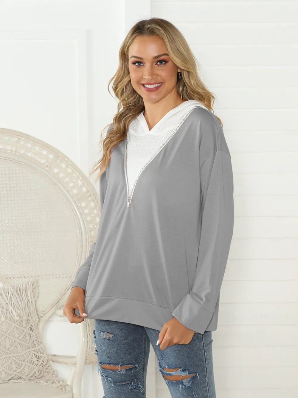 Shiny Contrast Zip Detail Hoodie Fitggins