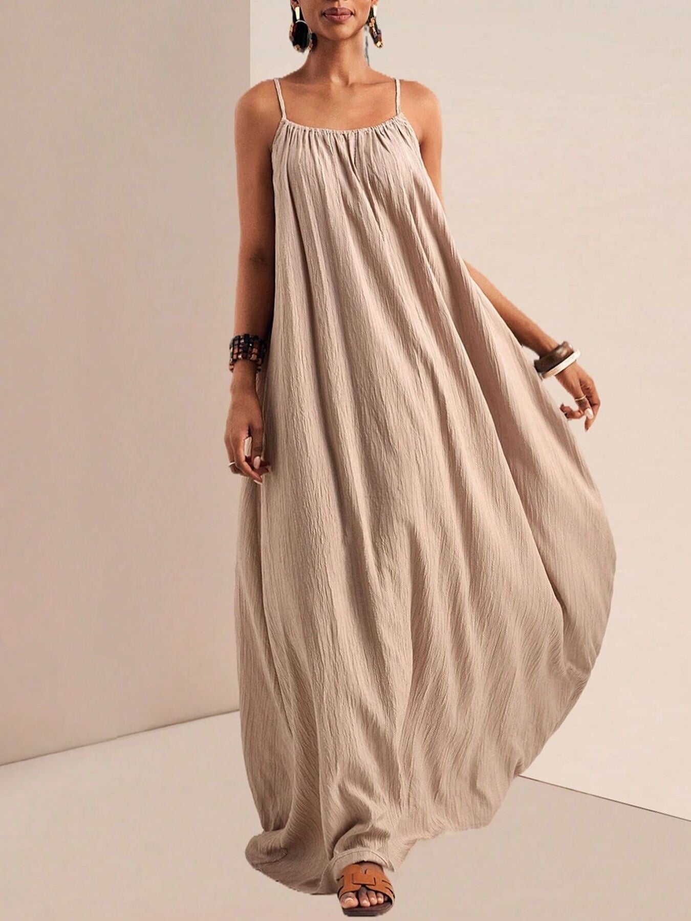 Spaghetti Strap Flowy Maxi Dress Fitggins