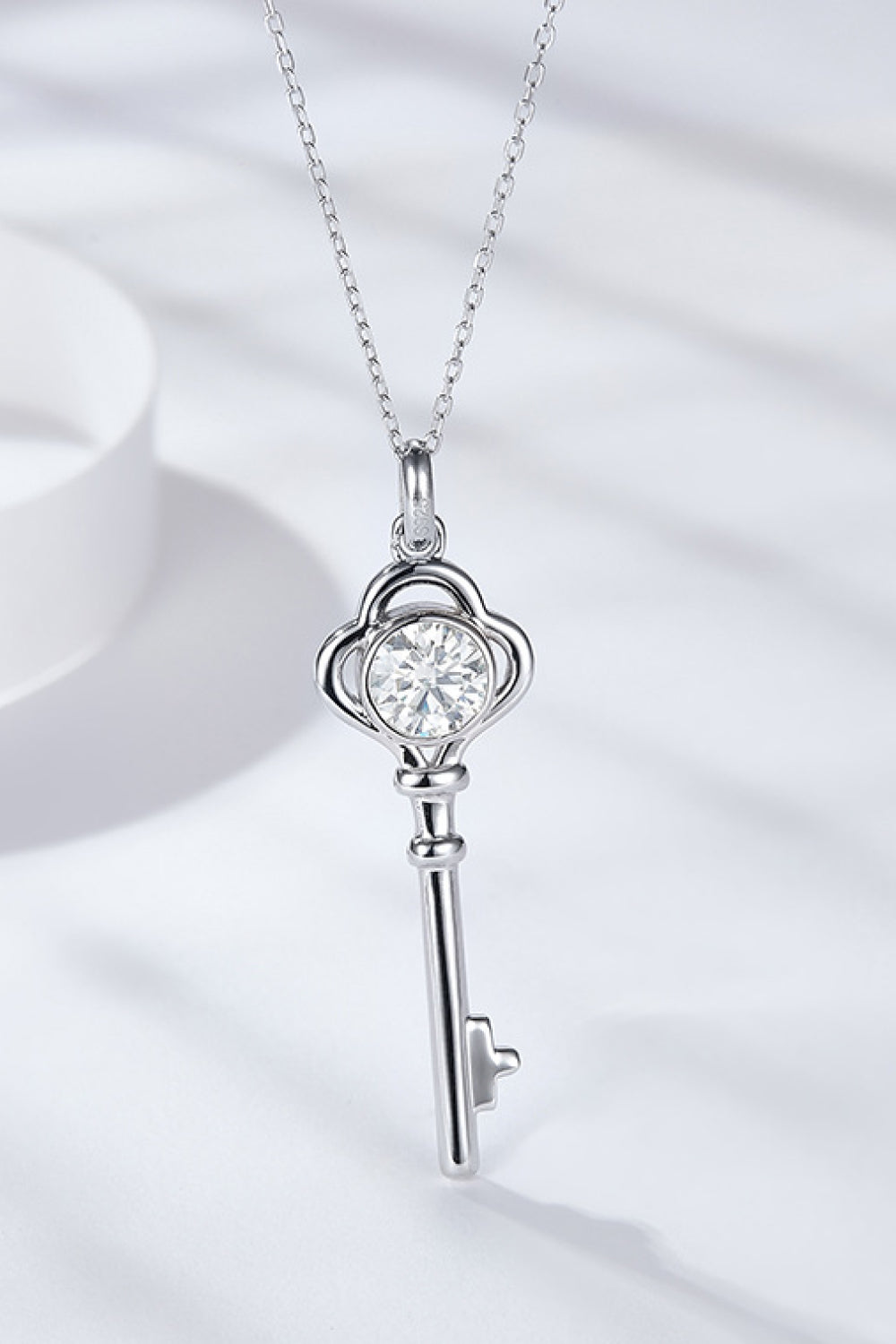 925 Sterling Silver 1 Carat Moissanite Key Pendant Necklace - Necklaces - FITGGINS