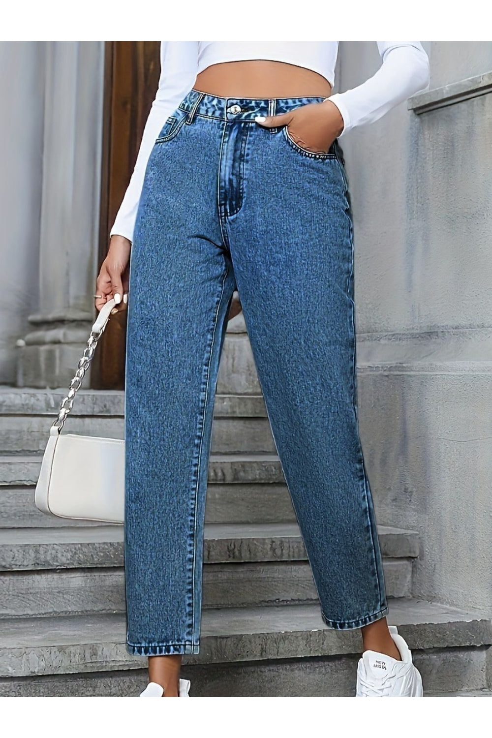 Pocketed Straight Leg Jeans - Jeans - FITGGINS