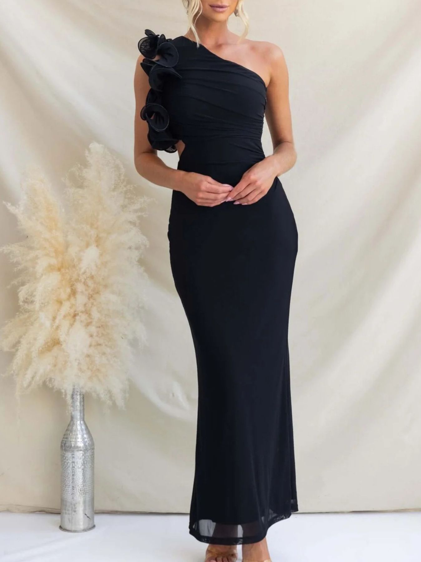 One-Shoulder Floral Trim Sleeveless Maxi Dress Black Fitggins