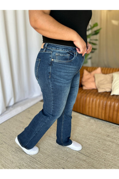 RFM Full Size High Rise Straight Tummy Control Jeans - Jeans - FITGGINS