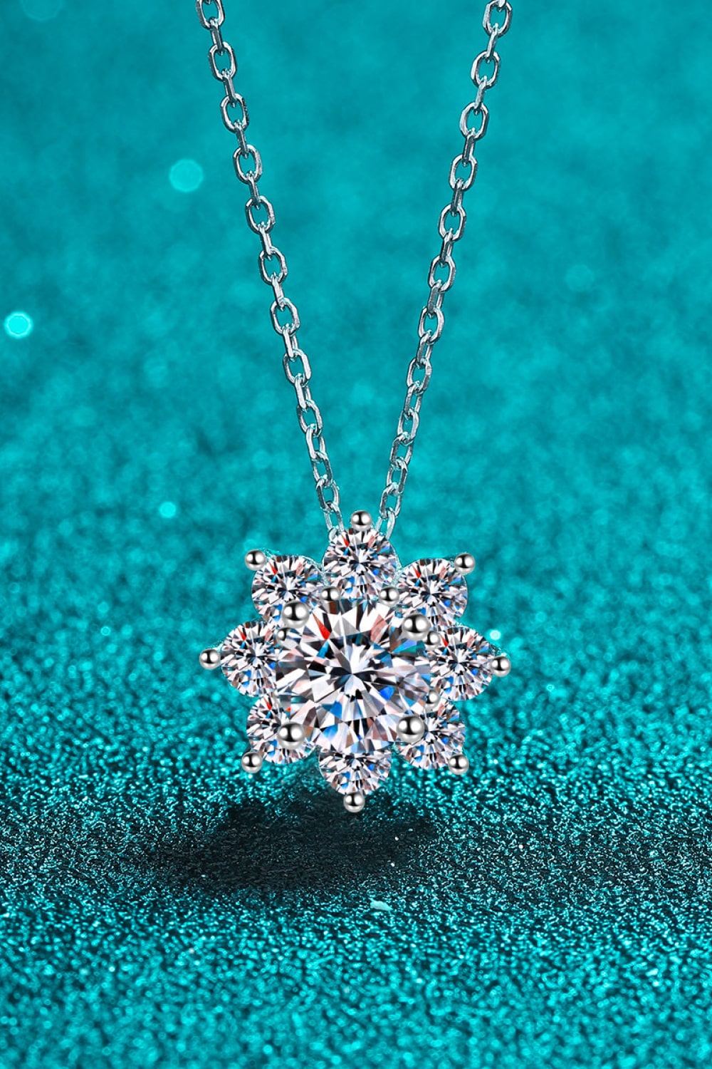 1 Carat Moissanite Floral-Shaped Pendant Necklace - Necklaces - FITGGINS