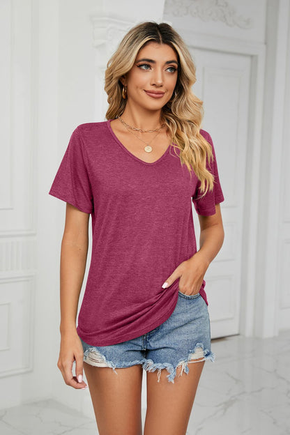 Short Sleeve V-Neck T-Shirt - T-Shirts - FITGGINS