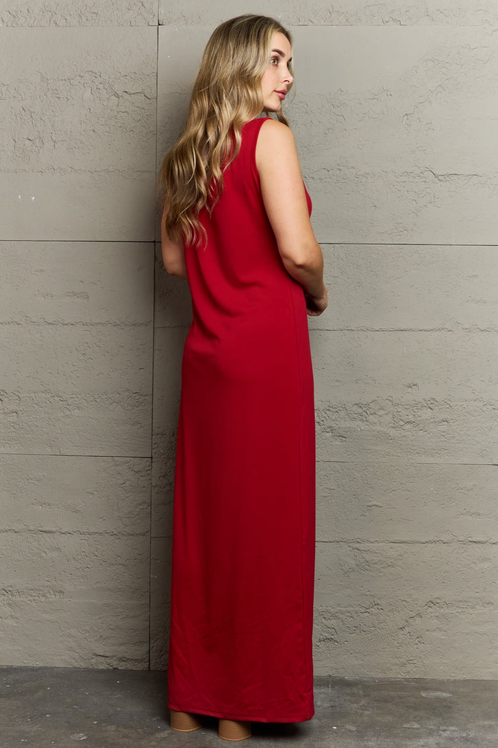 Plus Size Scoop Neck Maxi Tank Dress Fitggins