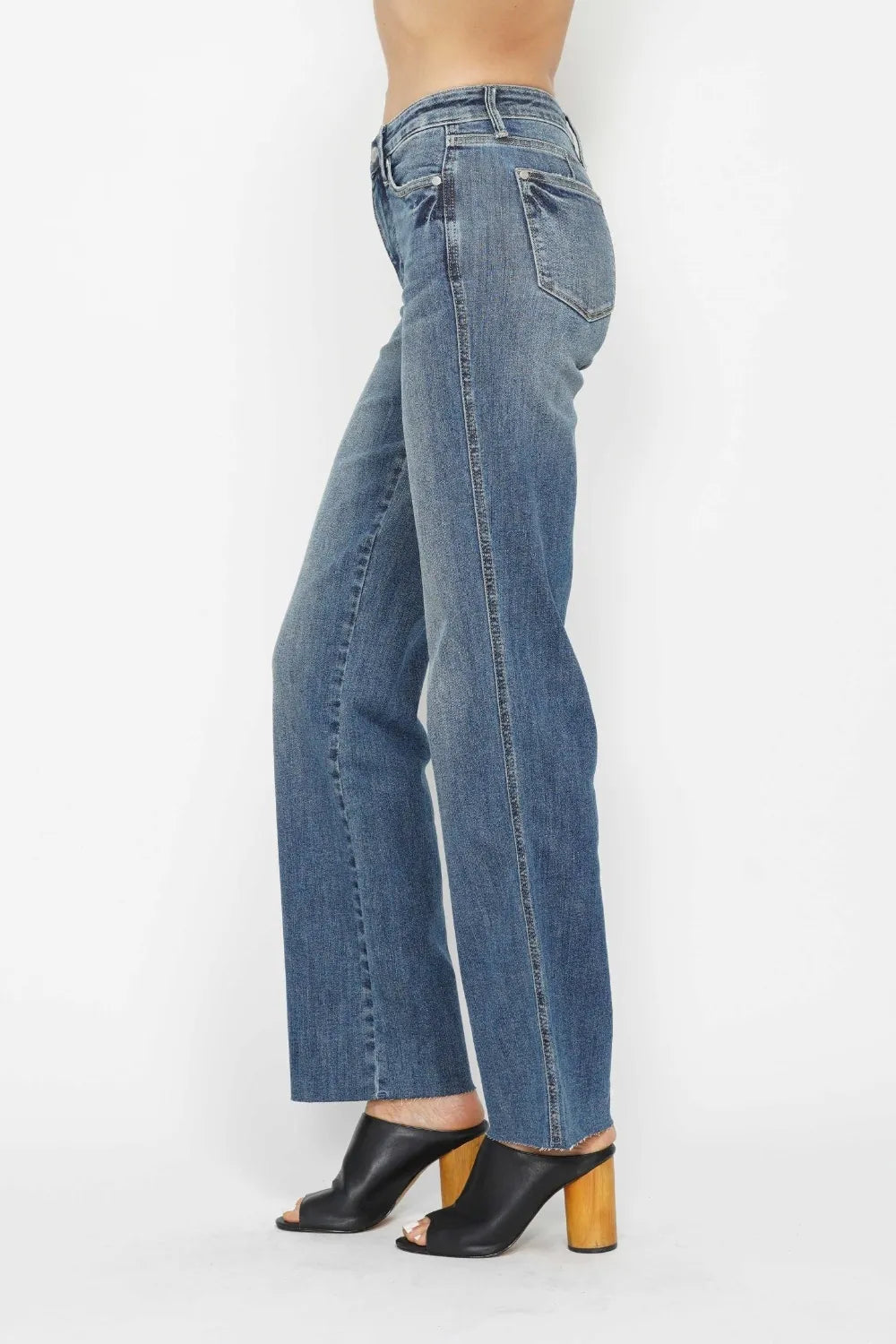 Judy Blue Full Size Tummy Control Straight Jeans Fitggins